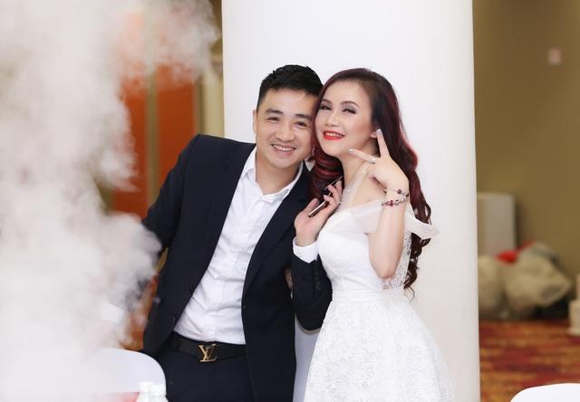 Chồng trẻ đấm Hoàng Yến hộc máu là CEO kiêm diễn giả, từng có con riêng-6