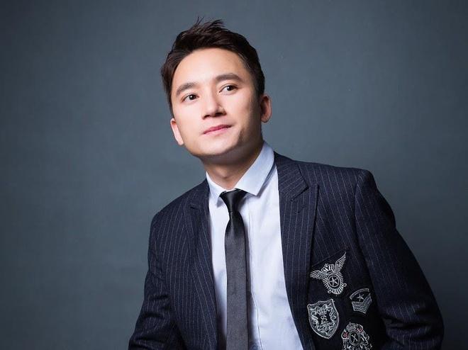 Phan Mạnh Quỳnh hát chênh phô, netizen tha thứ vì cưới vợ nên hụt hơi-1