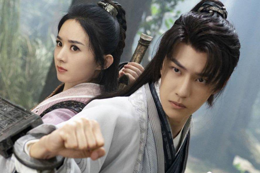 Khoảnh khắc Vương Nhất Bác, Châu Tấn đẹp nao lòng khi chụp hình với ô-9