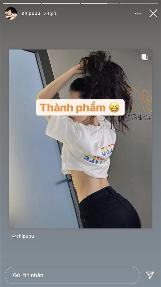 Chi Pu khoe eo cực sexy với mốt áo croptop tự chế-3