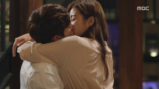 Những tài tử Hàn có nụ hôn ngọt ngào trên phim-7