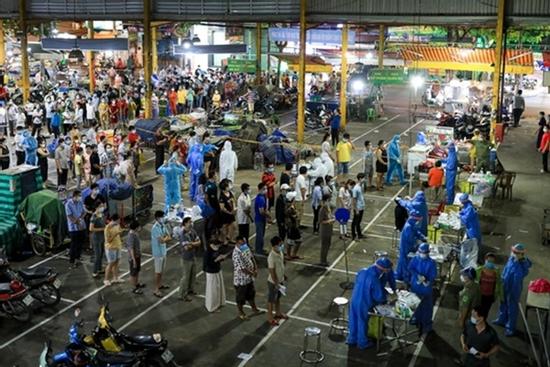 TP.HCM tìm người từng đến 3 địa điểm liên quan ca nhiễm nCoV