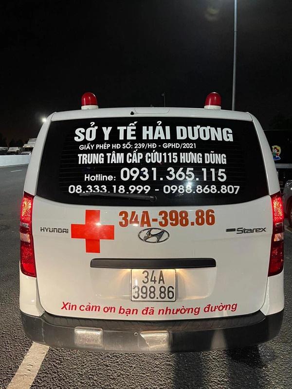 Thuê xe cứu thương, giả bệnh nhân để thông chốt khai báo y tế-1