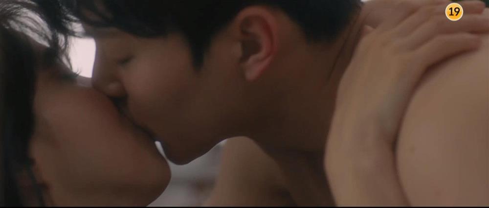 Cảnh nóng 19+ gây sốt của Song Kang và Han So Hee-8