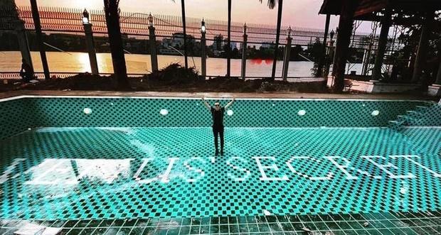 Hồ bơi nhà Vũ Khắc Tiệp hóa sàn diễn: Body Ngọc Trinh có lép vế MC VTV?-8