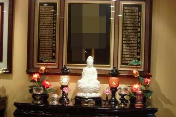 3 điều cấm kị khi thờ thần, tượng trong nhà-2