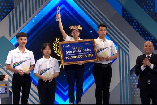 Thí sinh nữ lập kỷ lục điểm cao nhất trong 21 năm tại Olympia