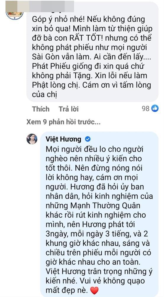 Bị phàn nàn từ thiện phát phiếu như đi xin, Việt Hương nói gì?-3