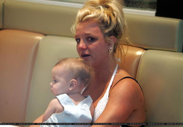 Chồng cũ ủng hộ Britney Spears, netizen chỉ trích thậm tệ: đạo đức giả-4