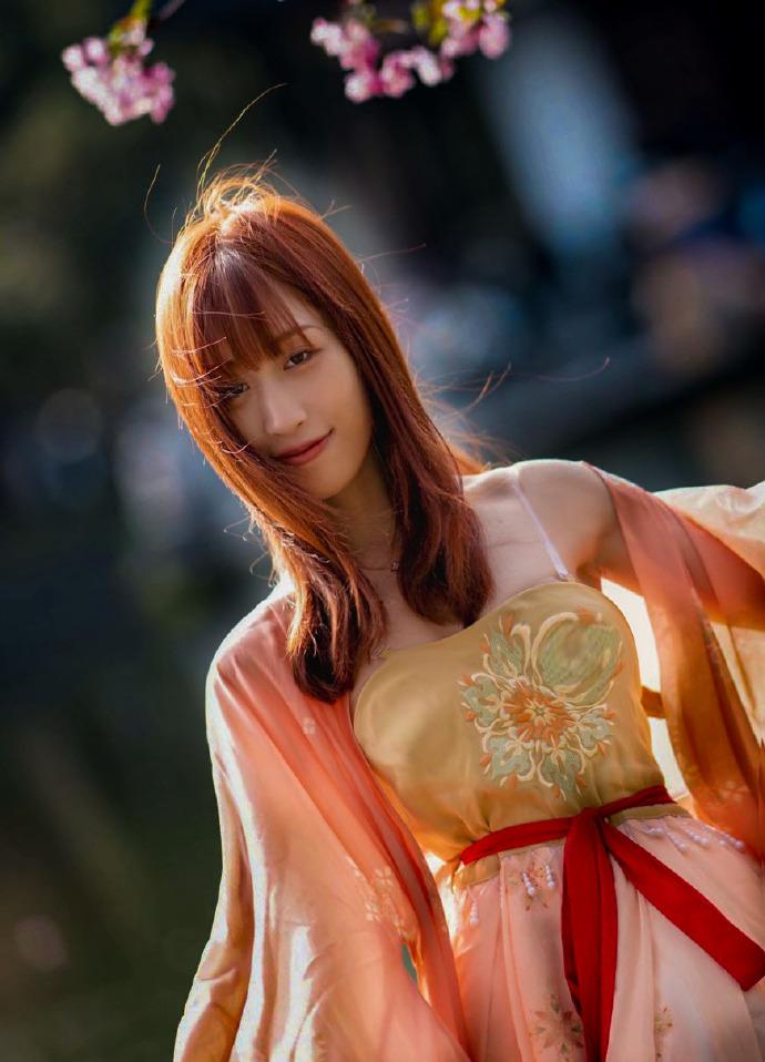 Ngày sinh Âm lịch kết thúc bằng số này, sau tuổi trung niên tài danh rực sáng-2