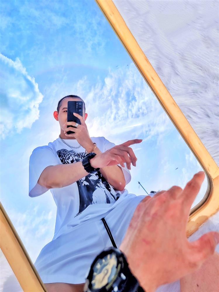 Giới trẻ hào hứng ‘đọ’ ảnh pose cùng Samsung Galaxy-2