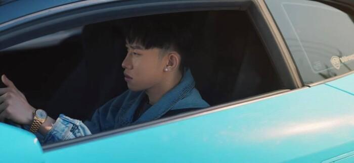 Kay Trần tung trailer sặc mùi tiền, netizen quay xe khen ngợi Tùng núi-4