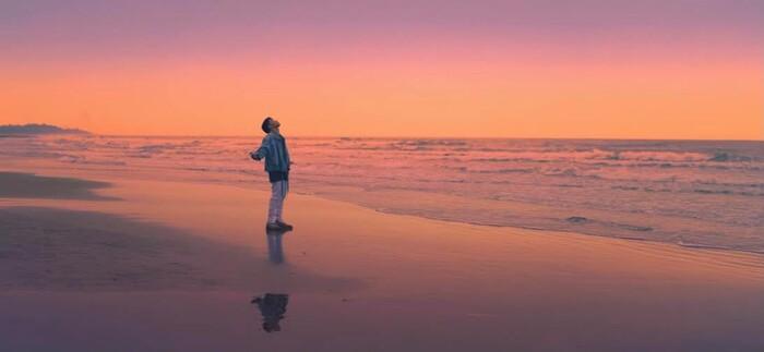 Kay Trần tung trailer sặc mùi tiền, netizen quay xe khen ngợi Tùng núi-5