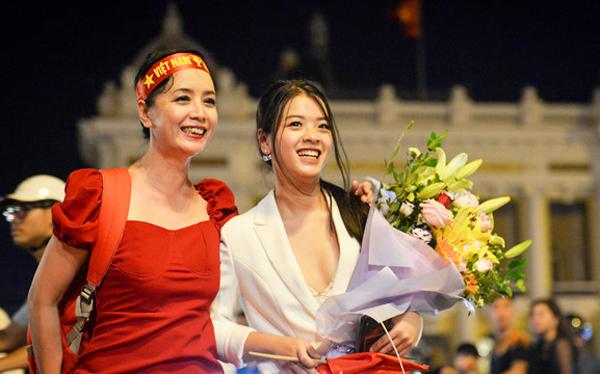 Cậu ấm cô chiêu nhà sao Việt có giọng hát hay không kém gì bố mẹ-5