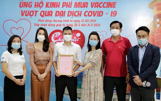 Số tiền ủng hộ của loạt sao Vbiz cho Quỹ vaccine được công khai