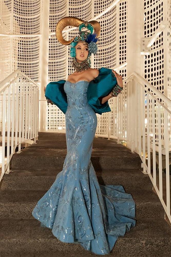 Những chiếc váy đúng người sai thời điểm, nhiều sao Việt vì yêu cứ đâm đầu-12