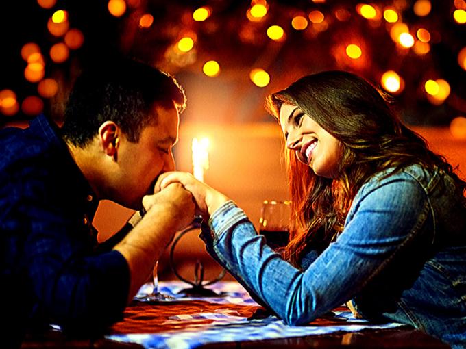 4 cung hoàng đạo trọng quà cáp khi yêu-1