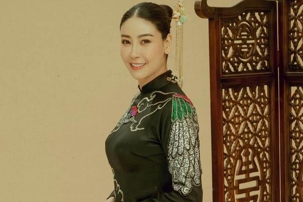 Hậu duệ nhà Nguyễn xin Hoa hậu Hà Kiều Anh cẩn trọng với lịch sử-7