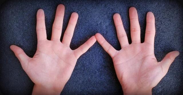 Xòe bàn tay đếm số hoa tay, đoán ngay số phận giàu sang hay nghèo khó-3
