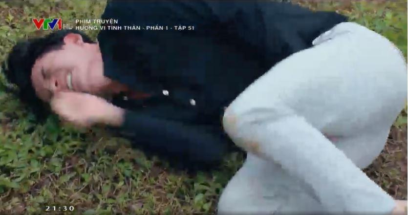 Hương Vị Tình Thân tập 51: Nam đánh nhau với Dũng, bà Bích cổ vũ lên gối nó đi-11