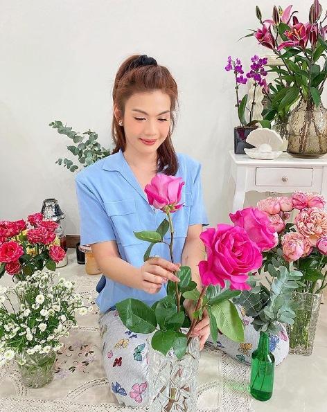 Đào Bá Lộc điệu lắm rồi, chi 100 triệu chỉ để mua 2 đôi giày cao gót-2