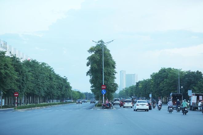 Tuyến đường có chiều dài khoảng 2,5 km nối đường vành đai 3 (đoạn đường Nguyễn Xiển) với đường 70 (quận Hà Đông), có 6 làn ô tô, 4 làn dành cho xe máy và xe thô sơ.