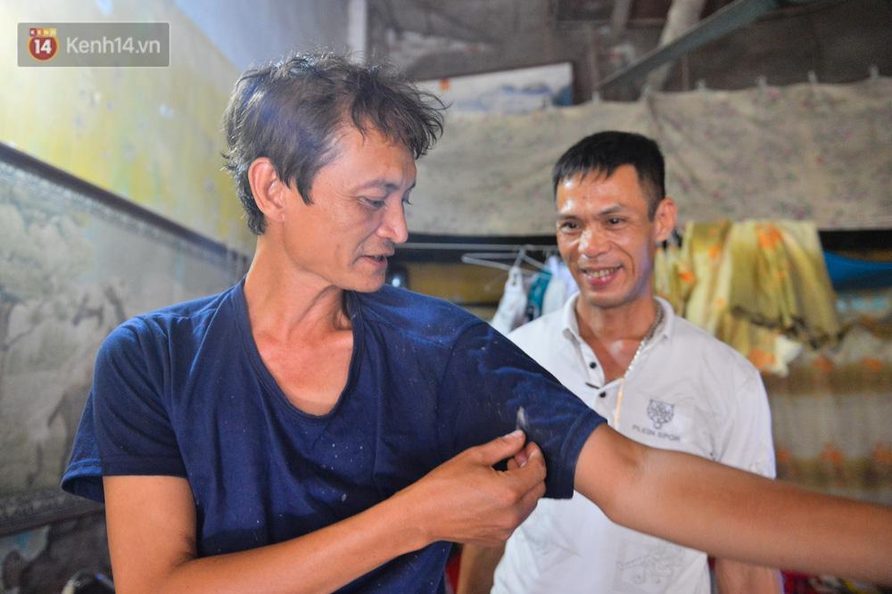 Người hùng Nam Định kể lại khoảnh khắc đỡ bé gái rơi từ tầng 2 xuống đất-1