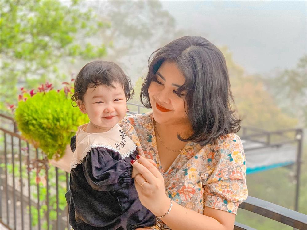 9X làm cơm bento siêu đẹp cho con gái nhỏ 14 tháng tuổi-1