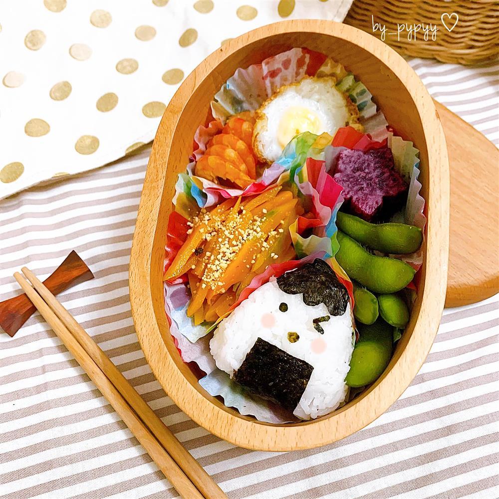 9X làm cơm bento siêu đẹp cho con gái nhỏ 14 tháng tuổi-9