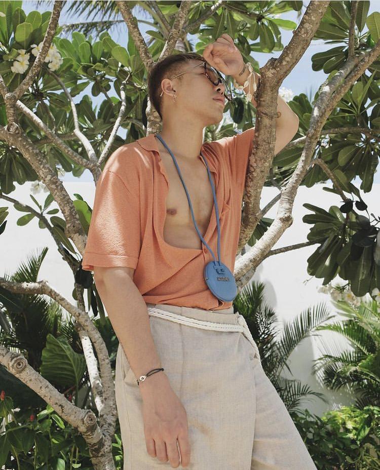 Stylist Hoàng Ku nghiện mặc đồ hở hang, nữ tính khoe body-7