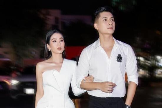 Lệ Quyên đăng ảnh 'giường chiếu', tương tác cực tình với Lâm Bảo Châu