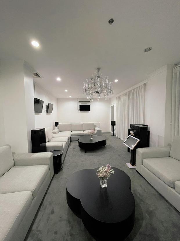 Cận cảnh biệt phủ bạc tỷ có 7749 góc sống ảo của Lý Nhã Kỳ-11