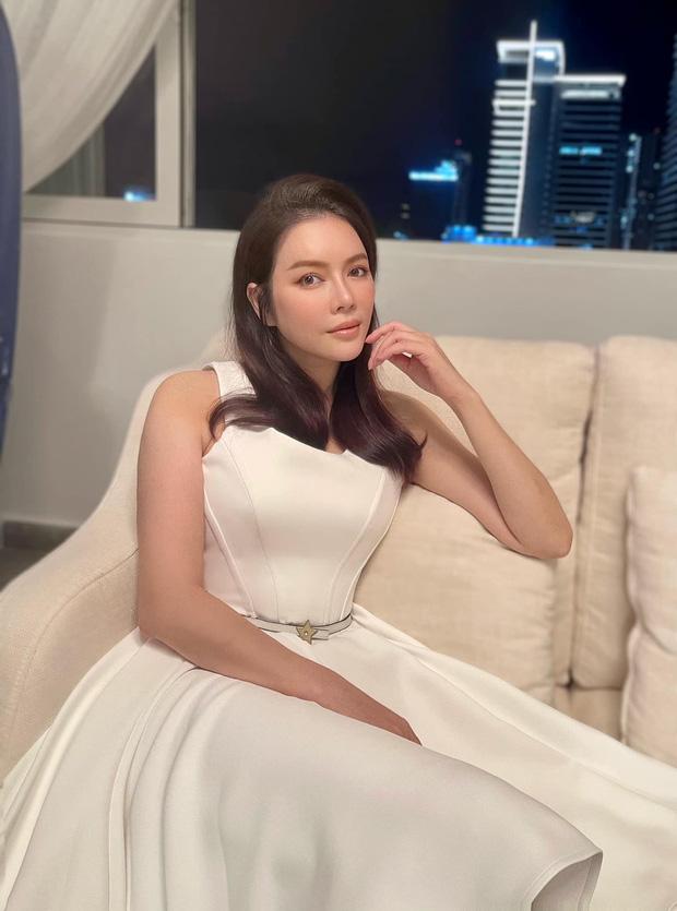 Cận cảnh biệt phủ bạc tỷ có 7749 góc sống ảo của Lý Nhã Kỳ-1