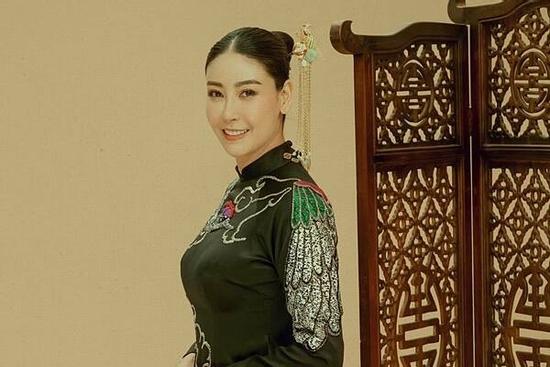 Hà Kiều Anh được xác nhận nguồn gốc 'con vua cháu chúa'