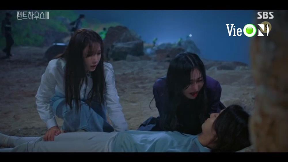 Penthouse 3 tập 5: Dì Trinh Cheon Seo Jin ra tay giết Oh Yoon Hee-1