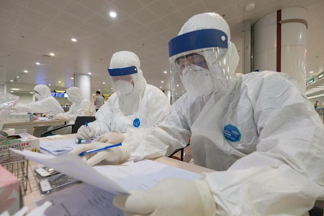 Sáng 3/7: Thêm 239 ca mắc Covid-19 mới, riêng TP HCM 215 ca-1