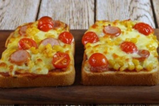 Cách làm pizza bánh mì nhanh trong 7 phút