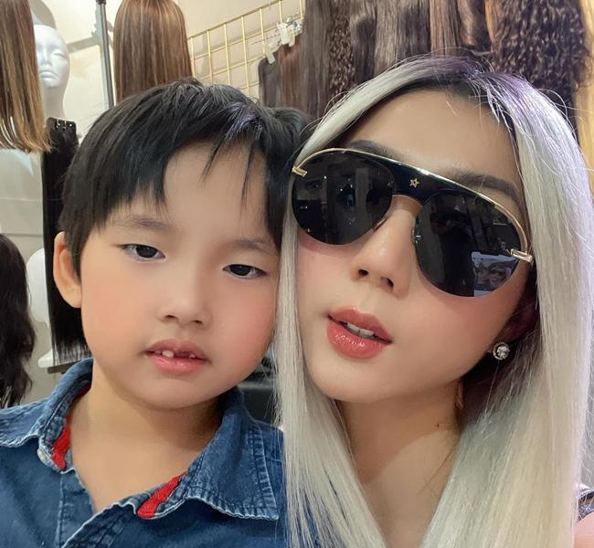 Cuộc sống của những người đẹp khỏa thân vì môi trường giờ ra sao?-13