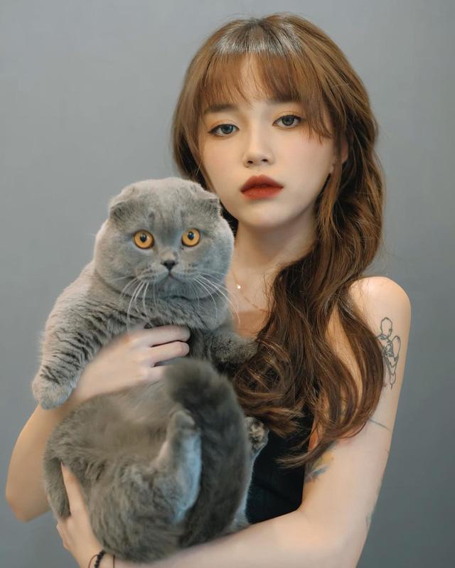 Streamer Việt đốt tiền: Độ Mixi chơi mô hình tiền tỷ, Linh Ngọc Đàm nuôi mèo trăm triệu-6