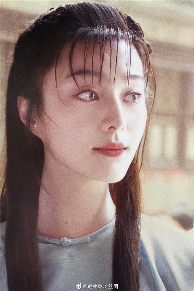 Loạt ảnh chưa từng tiết lộ đẹp u mê của Phạm Băng Băng tuổi 20-9
