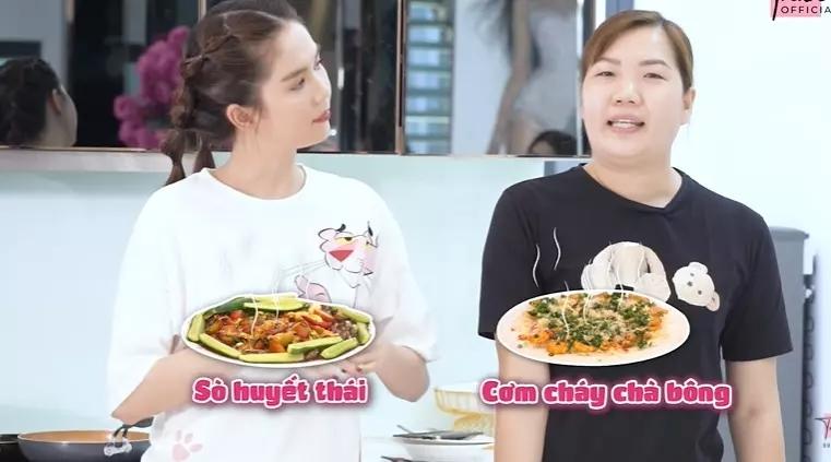 Giàu có tiếng nhưng Ngọc Trinh không ít lần dùng đồ như đồng nát-7