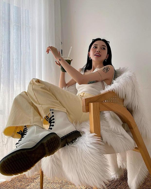 Nữ streamer có hơn 4,3 triệu follow trả lời căng đét khi được hỏi phải làm gì khi bị doạ đăng ảnh nóng-3