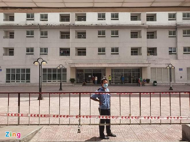 Quận Bình Thạnh phong tỏa tháp chung cư hơn 2.000 dân-1