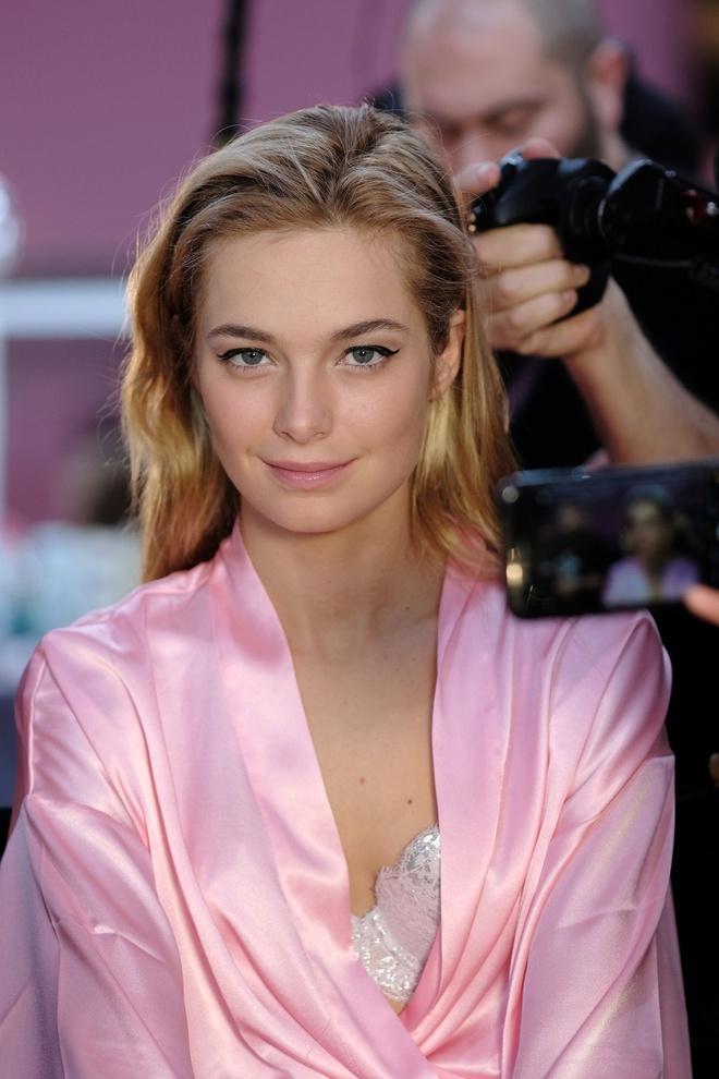 Bê bối tình dục tiếp tục nhấn chìm đế chế nội y-1