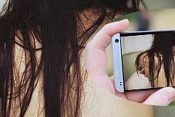 Hòng tăng tương tác Facebook, cô gái gửi clip nóng mời người xem cho xôm-2