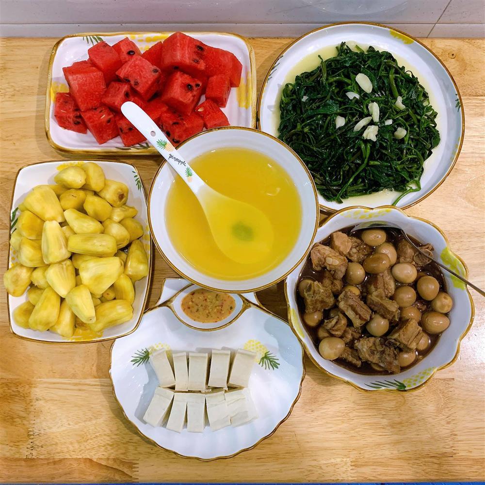 12 mâm cơm mùa hè ngon nuốt lưỡi, trời nóng mấy cũng muốn ăn liền-11