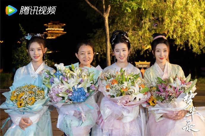 Lưu Diệc Phi bị so sánh nhan sắc với Lâm Duẫn - Liễu Nham-9