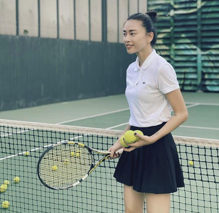 Đả nữ Ngô Thanh Vân chuộng style tối giản nhưng khí chất ngời ngời-6