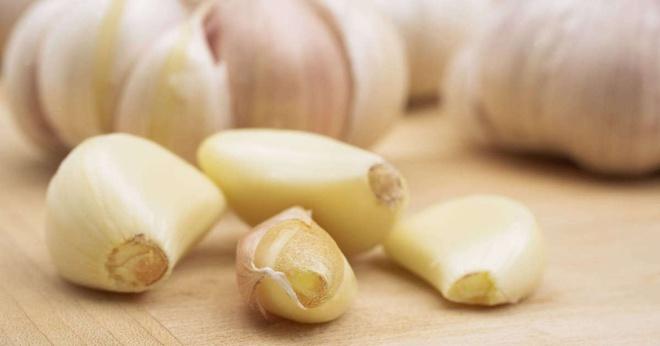 Trào lưu nhét tỏi vào mũi nguy hiểm trên TikTok-2