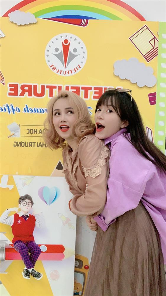 Ái nữ đầu lòng của cô Xuyến Hoàng Yến: 18 tuổi mua ôtô, 24 tuổi làm giám đốc-3